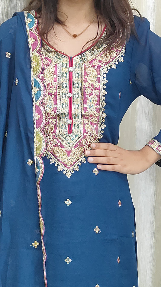 Stylish and Pretty Women Kurta Sets for Everyday and Festive Glam