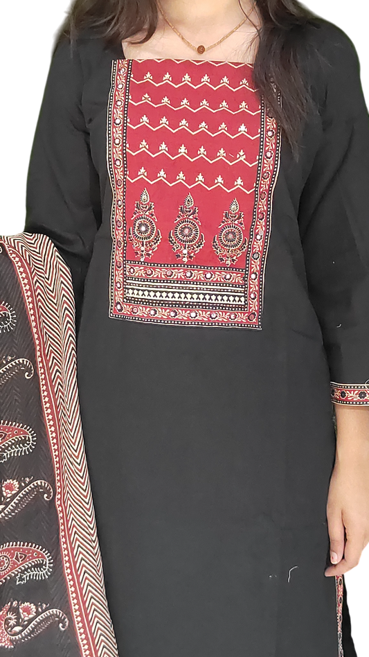 Shop Trendy Kurtas Sets for Women – Ethnic Wear for Every Mood
